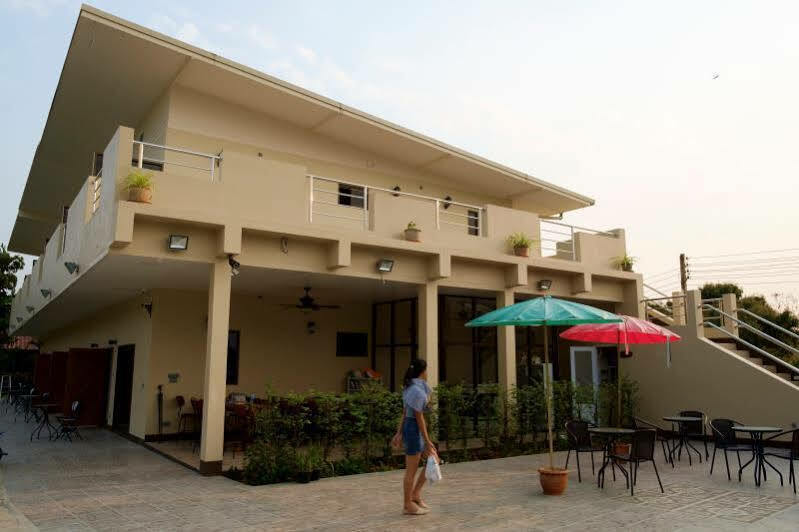 Relax Garden House Chiang Mai Exterior foto
